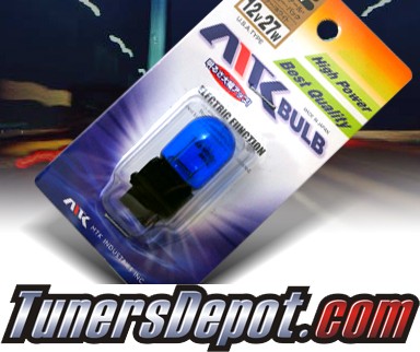 MTK 3156 Domestic Plug in Plastic Base Super White Bulb - UNIVERSAL (Single Bulb)